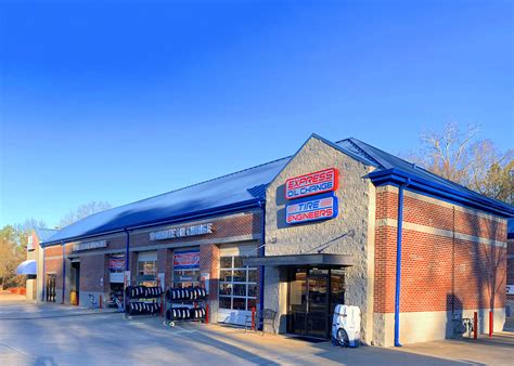 oil change duluth ga|Oil Change, Tire Rotation, & More at 3541 Satellite Blvd. in .